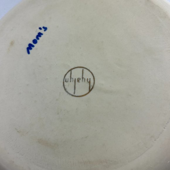 Vintage Hyalyn Porcelain Fruit Plates 8" Strawberries Blueberries Pear Grapes - Picture 5 of 9